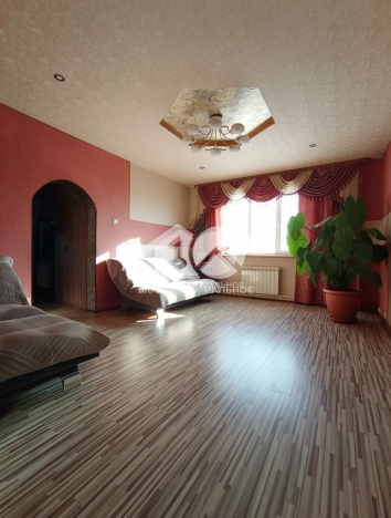 Купить дом у метро Золотая нива в Новосибирске. Вариант № 8837737, 9, площадь -  квм, цена 12400000 рублей