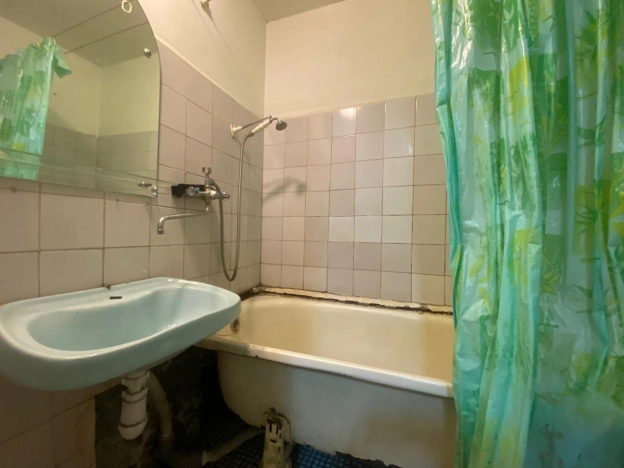 Купить двухкомнатную квартиру на вторичке в Пензенской области. Вариант № 7988666, 8, площадь -  квм, цена 3950000 рублей