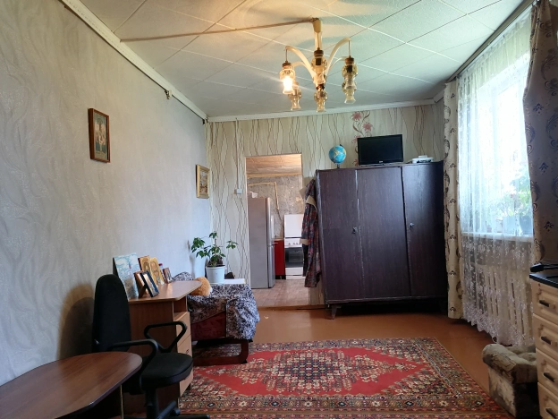 Купить дом в Брянской области. Вариант № 1271985, 4, площадь -  квм, цена 1350000 рублей