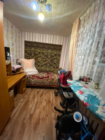 Купить трехкомнатную квартиру на улице Молодёжная в Республике Татарстан (татарстан). Вариант № 17333, 6, площадь -  квм, цена 3600000 рублей