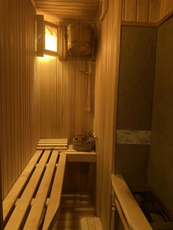 Купить дом на улице Центральная в Калининградской области. Вариант № 9892, 26, площадь -  квм, цена 36500000 рублей