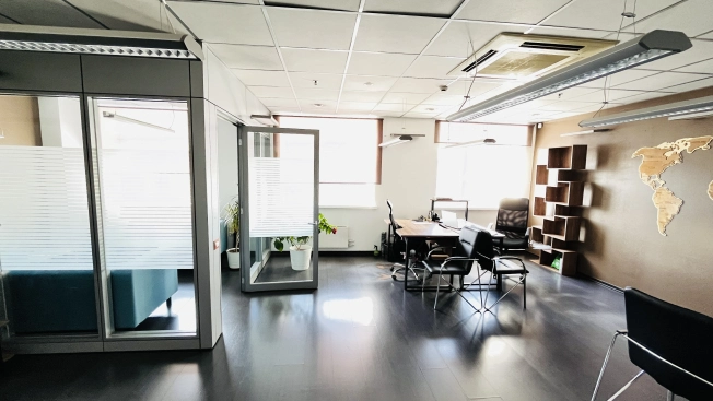 Купить офисы в Новосибирске. Вариант № 15537, 3, площадь -  квм, цена 7605000 рублей