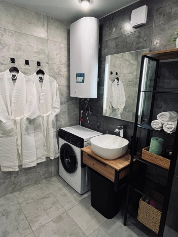 Купить дом в Кемеровской Области — Кузбассе. Вариант № 26256, 24, площадь -  квм, цена 36000000 рублей