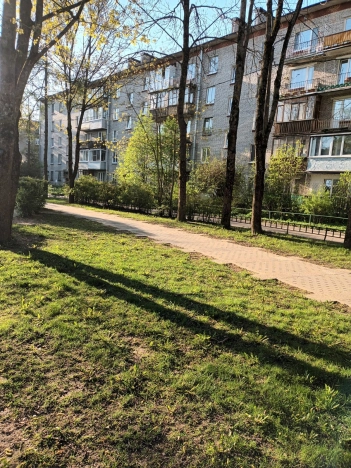 Купить квартиру на вторичке у метро Проспект Ветеранов в Санкт-Петербурге. Вариант № 59735, 17, площадь -  квм, цена 5290000 рублей