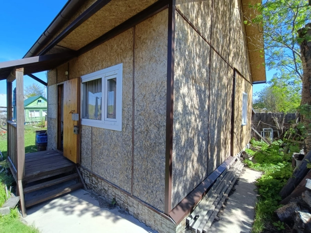 Купить дачу у метро Площадь Маркса в Новосибирске. Вариант № 35013, 1, площадь -  квм, цена 2695000 рублей