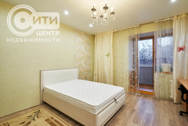 Купить трехкомнатную квартиру на улице Московский проспект в Воронеже. Вариант № 24405, 9, площадь -  квм, цена 11500000 рублей