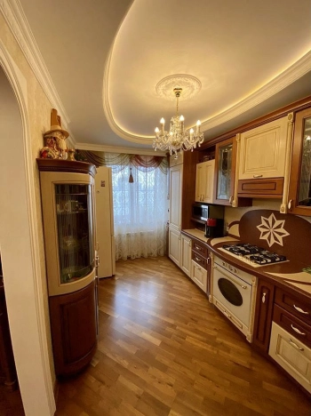 Купить пятикомнатную квартиру в Нижегородской области. Вариант № 2893384, 23, площадь -  квм, цена 48000000 рублей