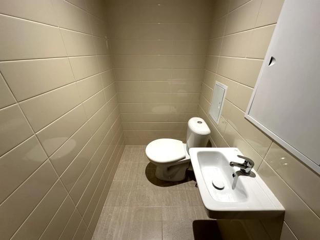 Купить квартиру в Москве. Вариант № 9693915, 2, площадь -  квм, цена 20200000 рублей