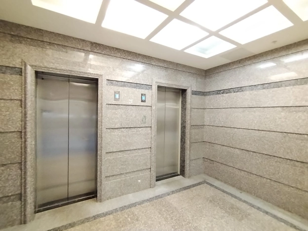 Снять офисы у метро Алексеевская в Москве. Вариант № 1634091, 5, площадь -  квм, цена 125010 рублей