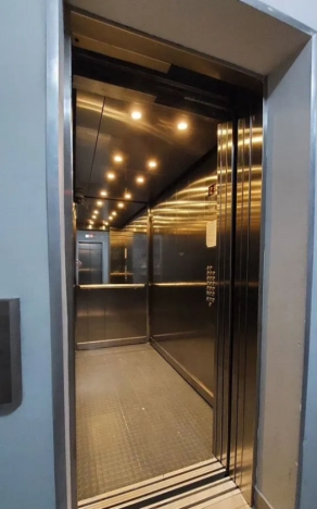 Купить двухкомнатную квартиру в Новосибирске. Вариант № 9815064, 13, площадь -  квм, цена 7800000 рублей