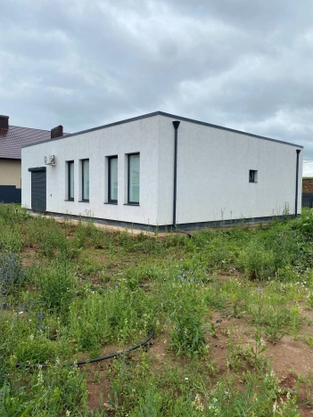 Купить дом в Микрорайоне Прометей, Октябрьский в Октябрьском. Вариант № 10335316, 21, площадь -  квм, цена 15900000 рублей