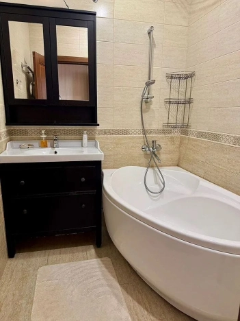 . Вариант № 5792589, 5, площадь - 74.2 квм, цена 9650000 рублей