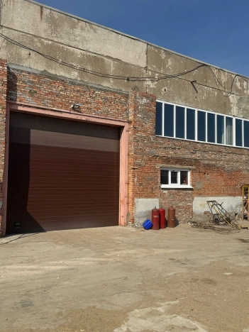 Купить коммерческую недвижимость в Омске. Вариант № 38294, 2, площадь -  квм, цена 19500000 рублей