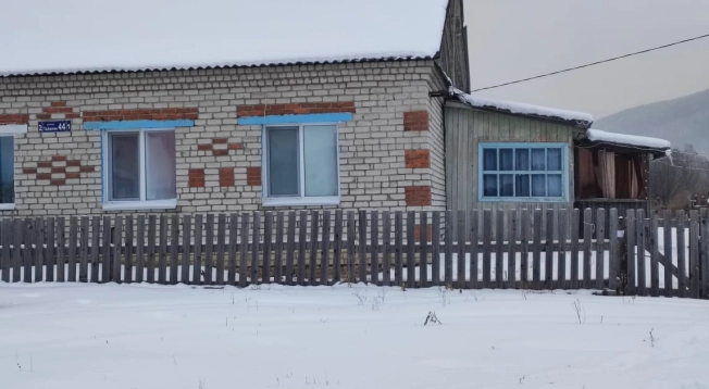 Купить дом на улице Почтовая в Приморском крае. Вариант № 21260, 1, площадь - квм, цена 1900000 рублей