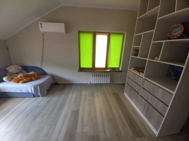 Купить дом в Геленджике. Вариант № 3422734, 16, площадь -  квм, цена 7400000 рублей