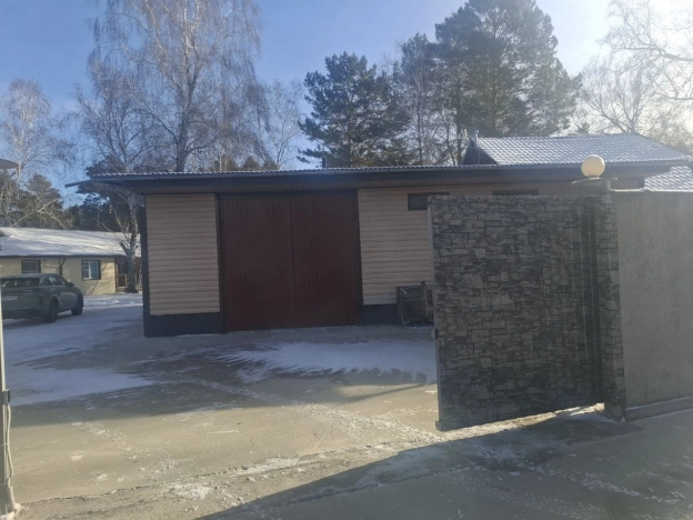 Купить дом в Иркутской области. Вариант № 9083847, 2, площадь -  квм, цена 6500000 рублей