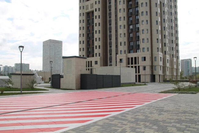 Купить квартиру в Москве. Вариант № 2484024, 4, площадь -  квм, цена 40000000 рублей