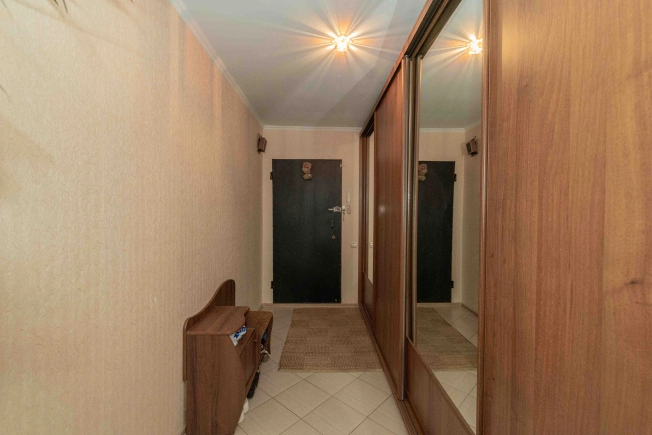 Купить квартиру на улице Белоконской в Владимире. Вариант № 3030903, 3, площадь -  квм, цена 7500000 рублей