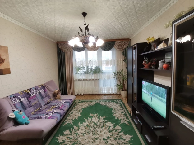 Купить трехкомнатную квартиру в Калуге. Вариант № 3808, 0, площадь -  квм, цена 6300000 рублей