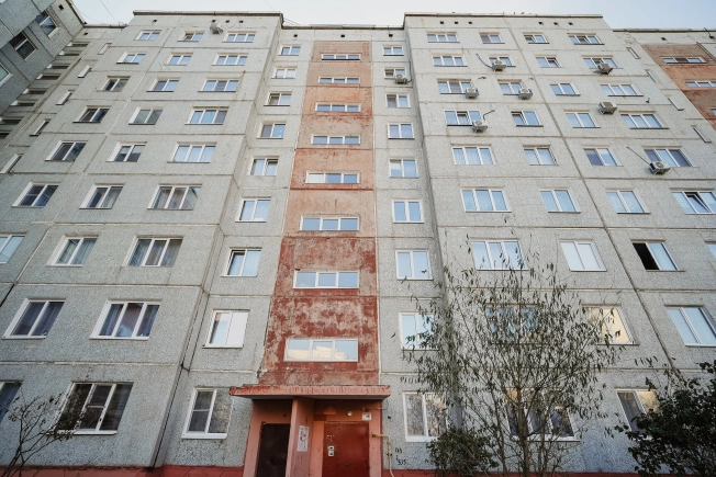 Купить четырехкомнатную квартиру в Омске. Вариант № 7800016, 32, площадь -  квм, цена 10200000 рублей