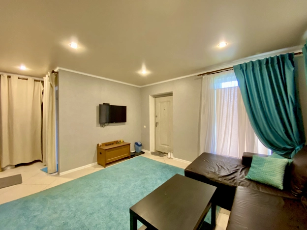 Купить дом в Смоленской области. Вариант № 2816975, 32, площадь -  квм, цена 49490000 рублей