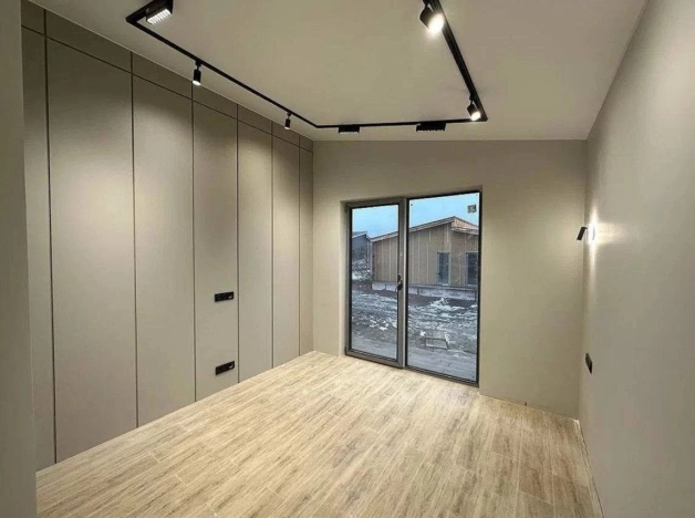 Купить дом в Санкт-Петербурге. Вариант № 3087489, 7, площадь -  квм, цена 15000000 рублей