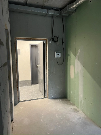 Купить квартиру в Белгороде. Вариант № 8792182, 5, площадь -  квм, цена 4950000 рублей