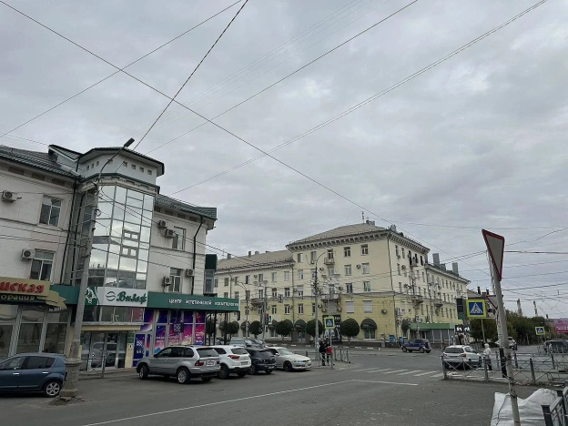 Купить квартиру на вторичке на улице Вокзальное шоссе в Орске. Вариант № 9153690, 15, площадь - квм, цена 5000000 рублей