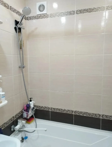 Купить двухкомнатную квартиру в Новосибирске. Вариант № 9799195, 7, площадь -  квм, цена 6500000 рублей