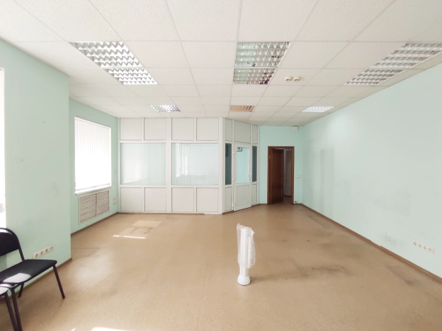 Купить коммерческую недвижимость в Омске. Вариант № 1889574, 20, площадь -  квм, цена 11900000 рублей