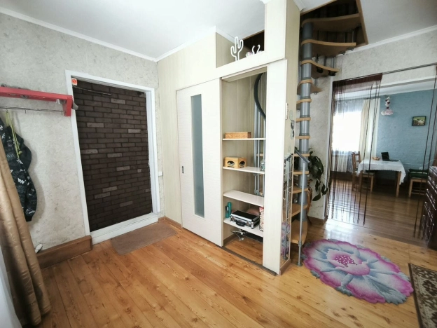 Купить дом на улице Подлесная в Улан-Удэ. Вариант № 5250747, 12, площадь -  квм, цена 6650000 рублей