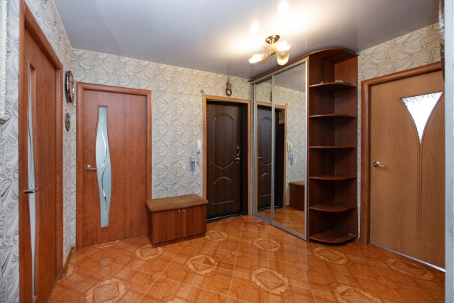 Купить четырехкомнатную квартиру в Амурской области. Вариант № 6693392, 4, площадь -  квм, цена 10300000 рублей