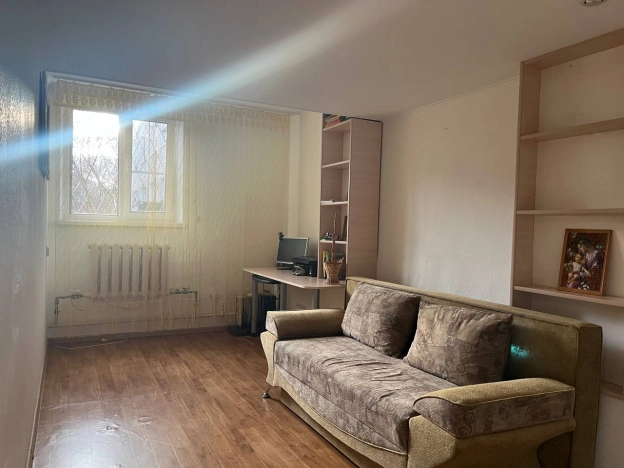 Купить трехкомнатную квартиру в Калининграде. Вариант № 9265098, 6, площадь -  квм, цена 8690000 рублей