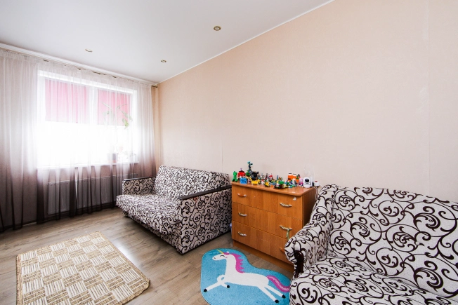 Купить однокомнатную квартиру в районе Московский в Калининграде. Вариант № 39503, 10, площадь -  квм, цена 4600000 рублей