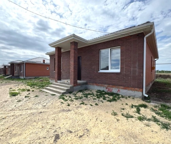 Купить дом в районе Пролетарский в Ростове-на-Дону. Вариант № 47316, 8, площадь -  квм, цена 7500000 рублей