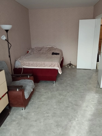 Купить однокомнатную квартиру в Новосибирске. Вариант № 8144352, 9, площадь -  квм, цена 3950000 рублей