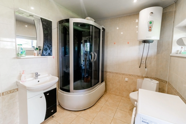 Купить дом в Петрозаводске. Вариант № 1642820, 17, площадь -  квм, цена 12999000 рублей