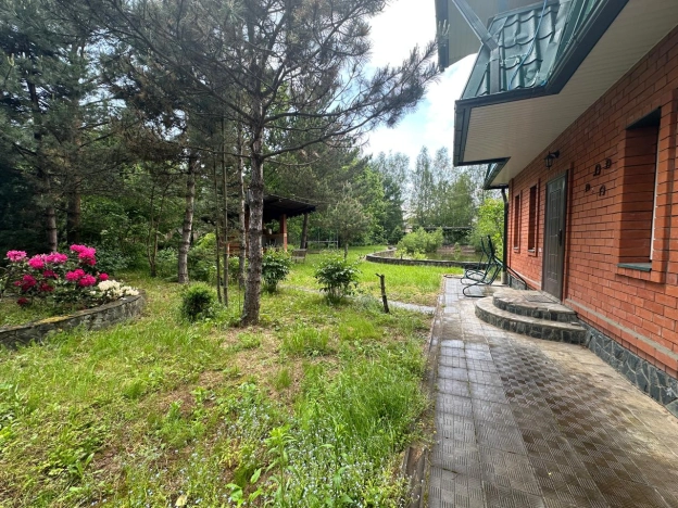 Купить дом в Москве. Вариант № 6266913, 16, площадь -  квм, цена 95000000 рублей