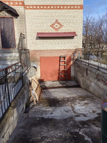 . Вариант № 1724409, 2, площадь - 273.1 квм, цена 10000000 рублей