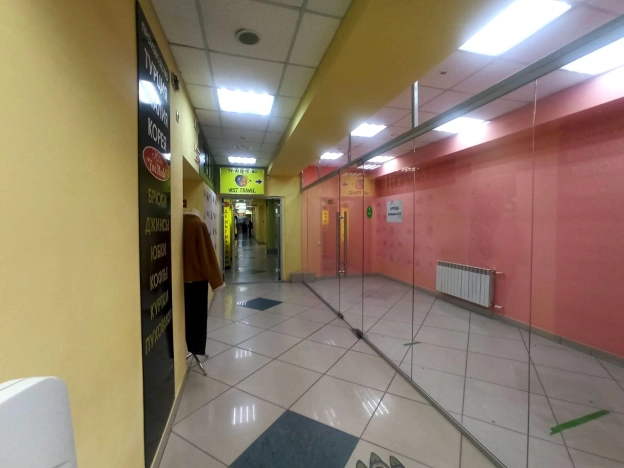 Снять коммерческую недвижимость в Омске. Вариант № 9108724, 0, площадь -  квм, цена 14000 рублей