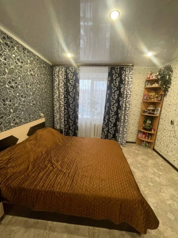 Купить трехкомнатную квартиру в Республике Башкортостан. Вариант № 9937228, 12, площадь -  квм, цена 3850000 рублей