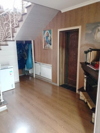 Купить дом на улице Трубачеева в Улан-Удэ. Вариант № 2954504, 8, площадь -  квм, цена 14000000 рублей