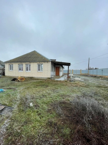 Купить дом в районе Юго-Западный в Элисте. Вариант № 6415, 7, площадь -  квм, цена 4250000 рублей