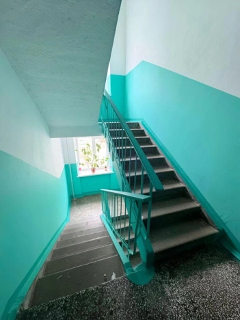 Купить трехкомнатную квартиру в Микрорайоне Золотая Нива в Новосибирске. Вариант № 6904965, 10, площадь -  квм, цена 6420000 рублей