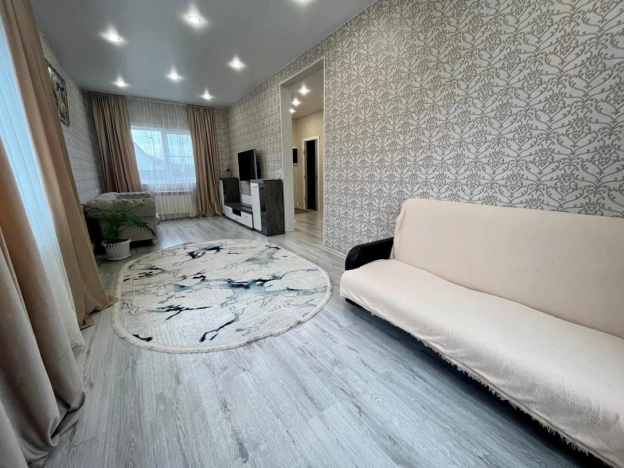 Купить дом в Москве. Вариант № 8490347, 8, площадь -  квм, цена 9500000 рублей