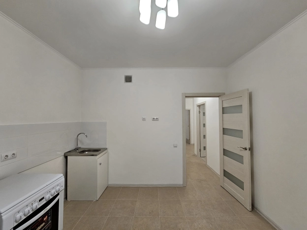 Купить квартиру в Москве. Вариант № 10355115, 8, площадь -  квм, цена 18326190 рублей