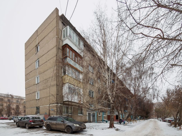 Купить квартиру в Омске. Вариант № 10205445, 20, площадь -  квм, цена 5460000 рублей