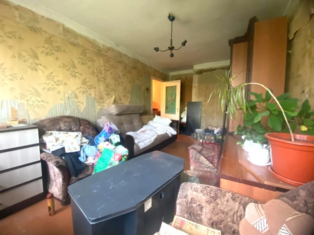 Купить однокомнатную квартиру в Калужской области. Вариант № 1998086, 1, площадь -  квм, цена 3000000 рублей