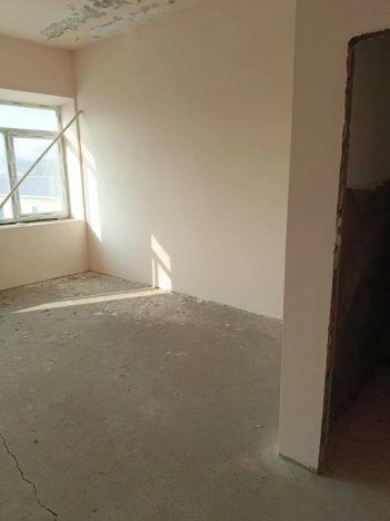 Снять коммерческую недвижимость в Уссурийске. Вариант № 27199, 4, площадь -  квм, цена 340000 рублей