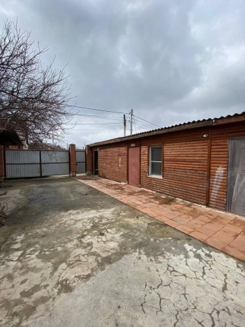 Купить дом в районе Пролетарский в Ростове-на-Дону. Вариант № 528287, 6, площадь -  квм, цена 9500000 рублей